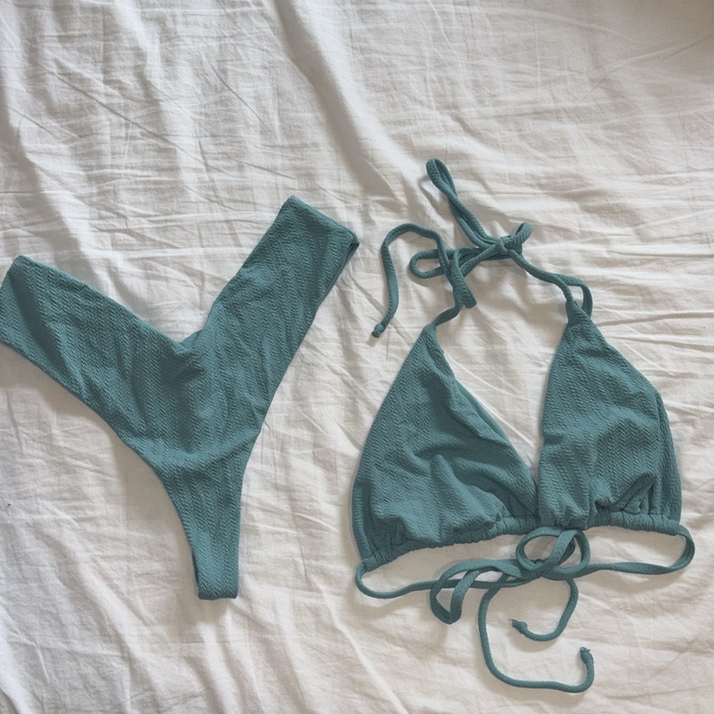 Teal dippin daisys bikini - size L - Picture 2 of 4